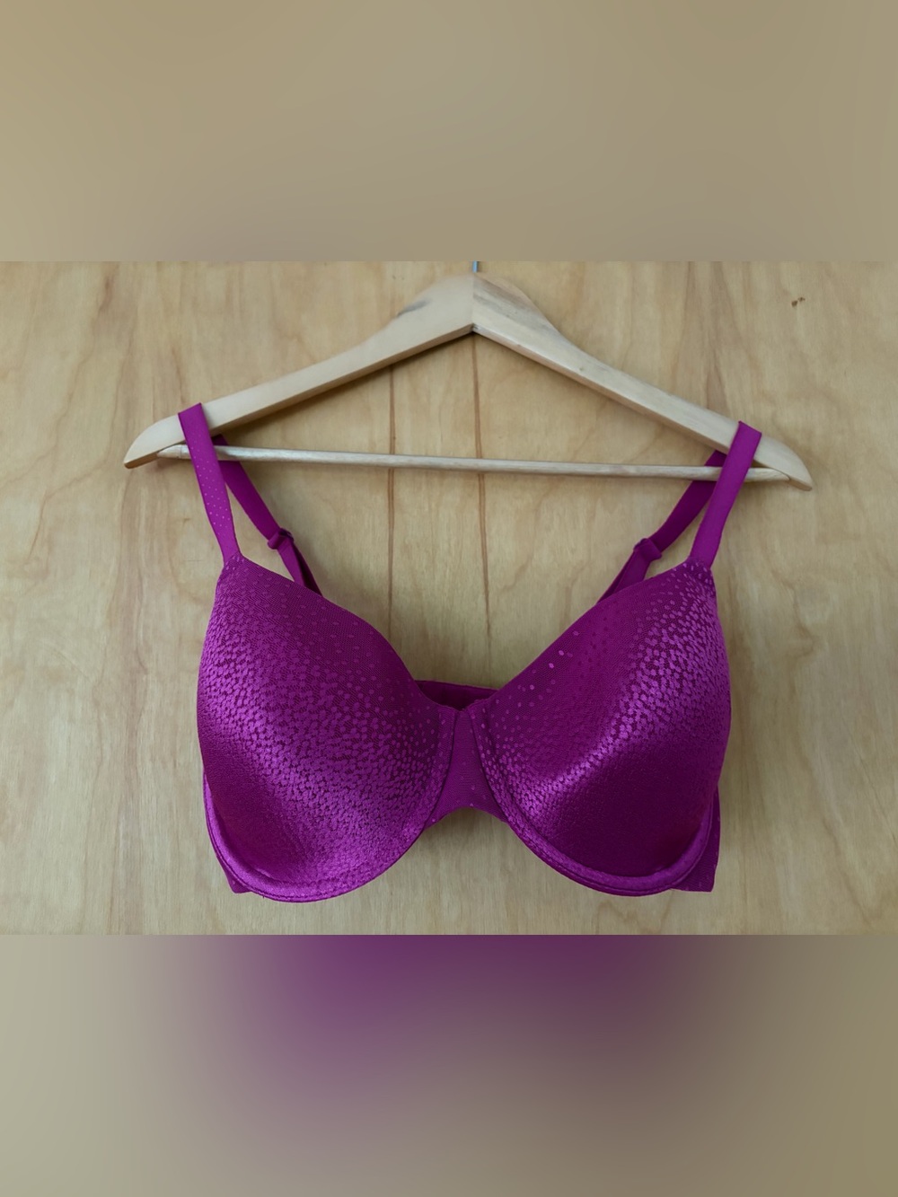 Wacoal Magenta Back Appeal Minimizer Lined T-Shirt Bra
